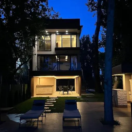 Riverhouse Pier * بلغراد